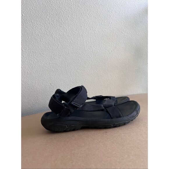 Teva Hurricane Xlt2 Women’s size 8 Sandals Black Water Sports Hiking Trail Vegan - Picture 2 of 5